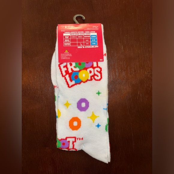 FROOT LOOPS NOVELTY CREW SOCKS NWT MEN’S SHOE SIZE 8-12 - Picture 2 of 2